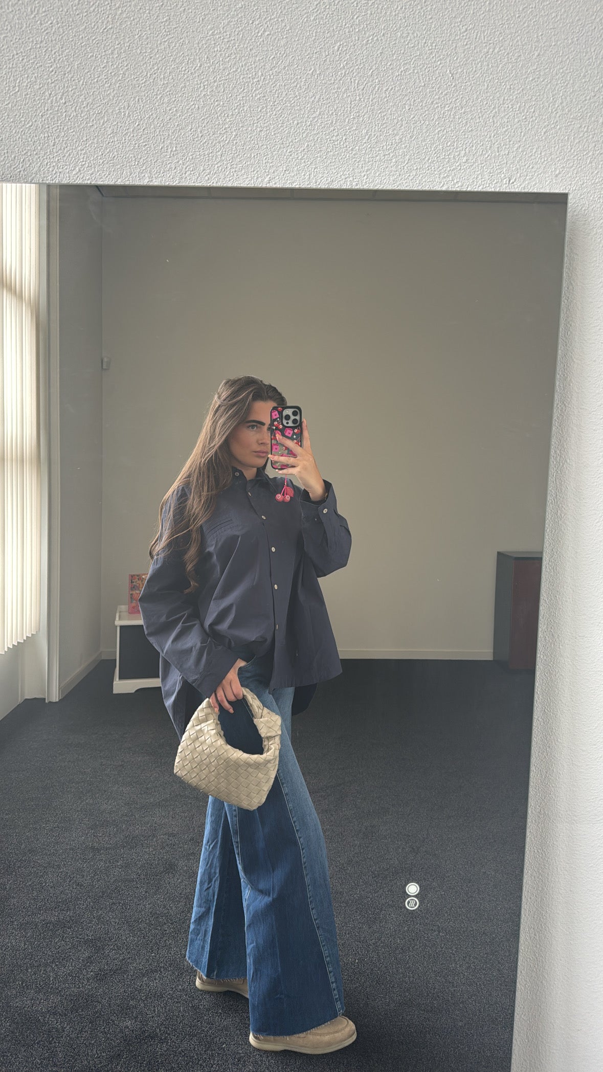Two piece set, spijkerbroek + donkerblauwe blouse