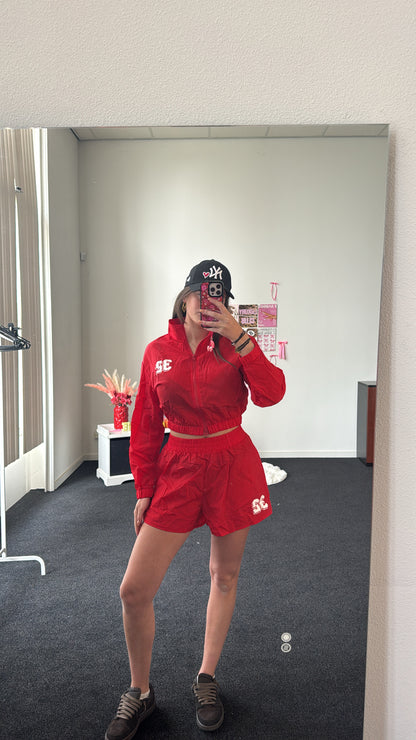 Two piece set, rood 32